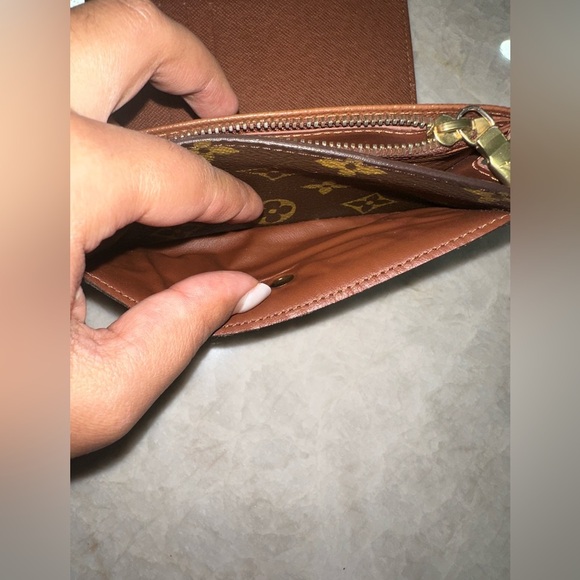 Louis Vuitton Monogram Portefeiulle Alexandra Trifold Wallet - Picture 6 of 11